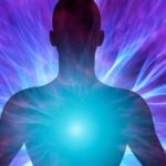 La interpretación del color de aura según la numerología: Descubre el significado de tu energía espiritual